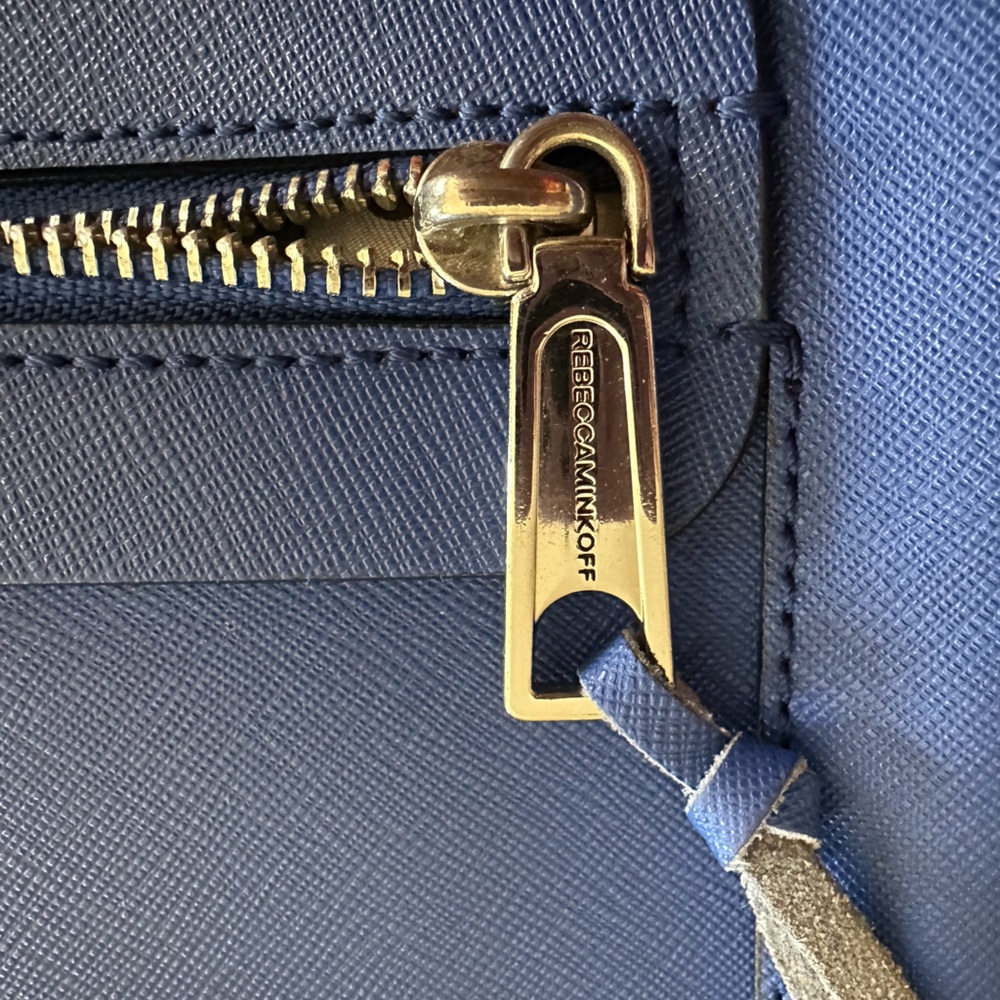 Rebecca Minkoff Avery crossbody bright blue & silver hardware and dust bag - Picture 8 of 15